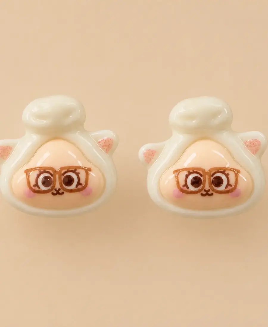 Woolly Wonder Studs
